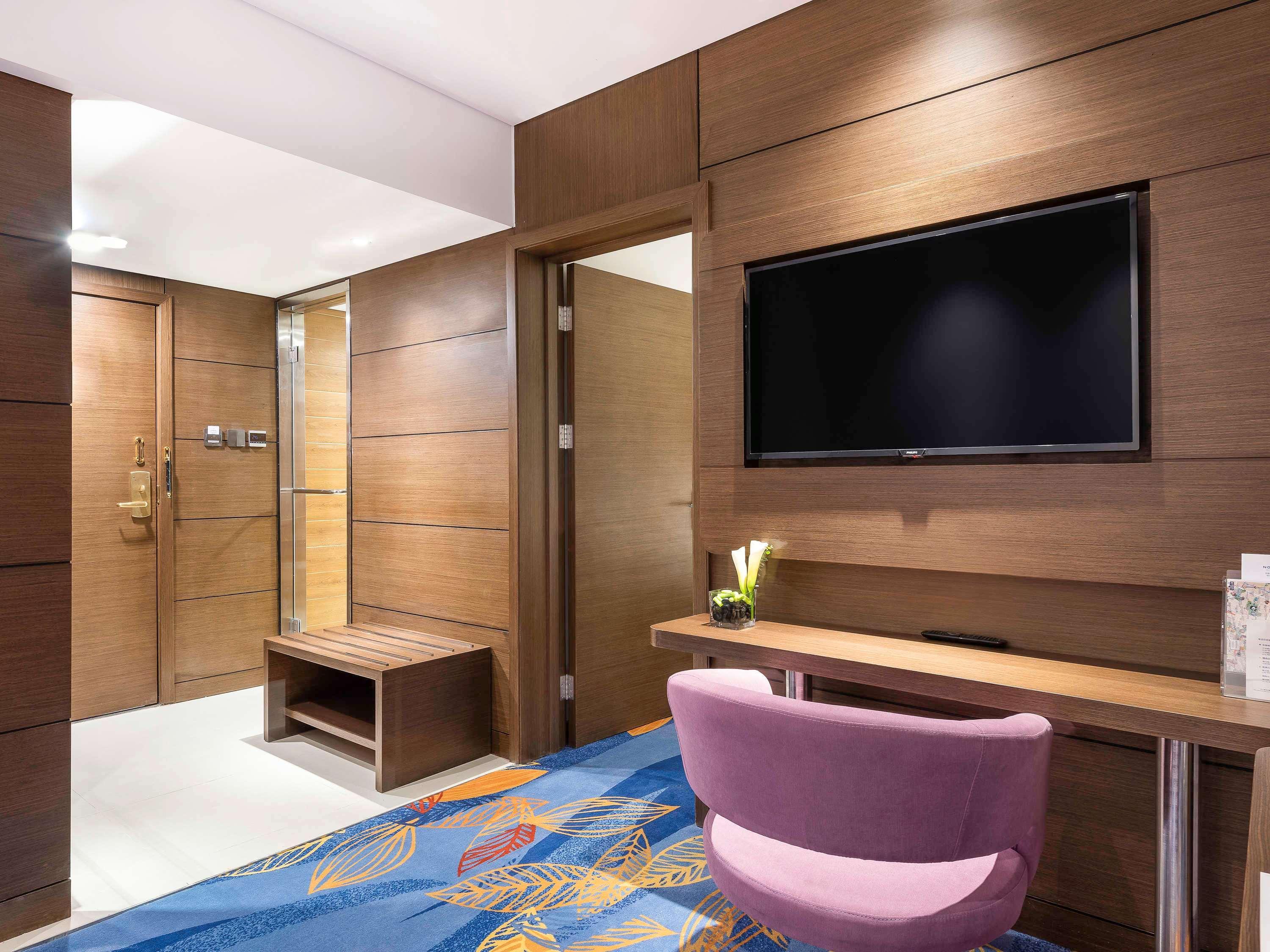 Novotel Peace Hotel