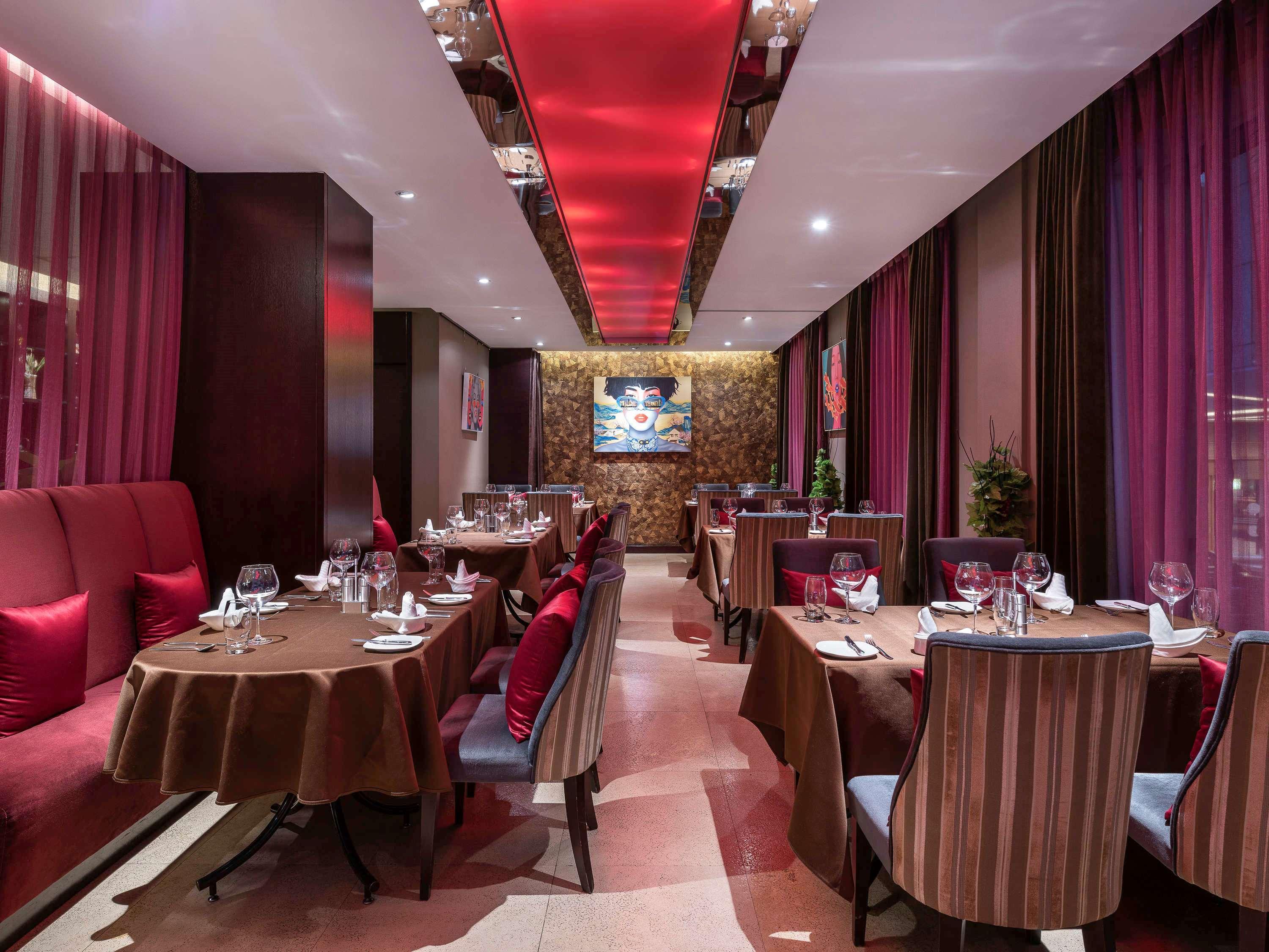 Hotel Novotel Peace